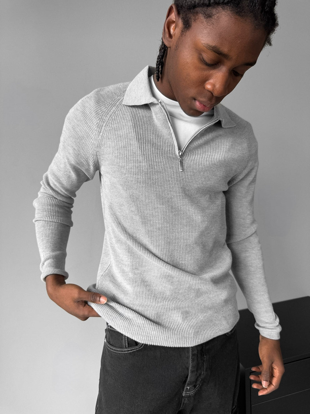 Slim Fit Stickad Zip Polo Tröja - Grå