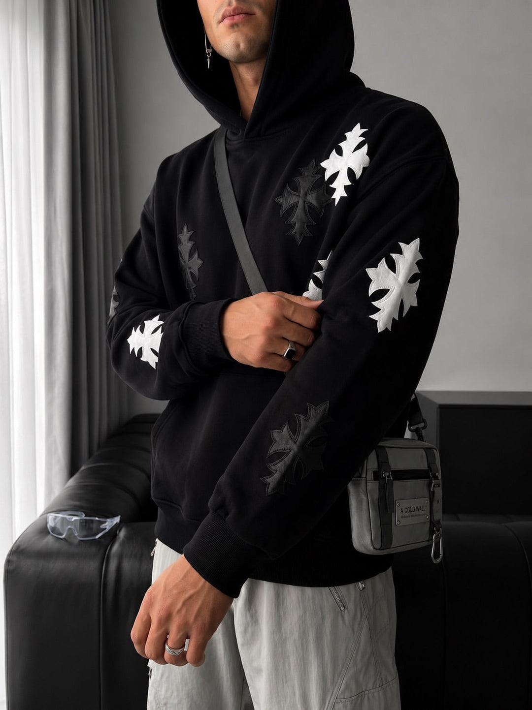 Oversized Gotisk Kors Hoodie - Svart