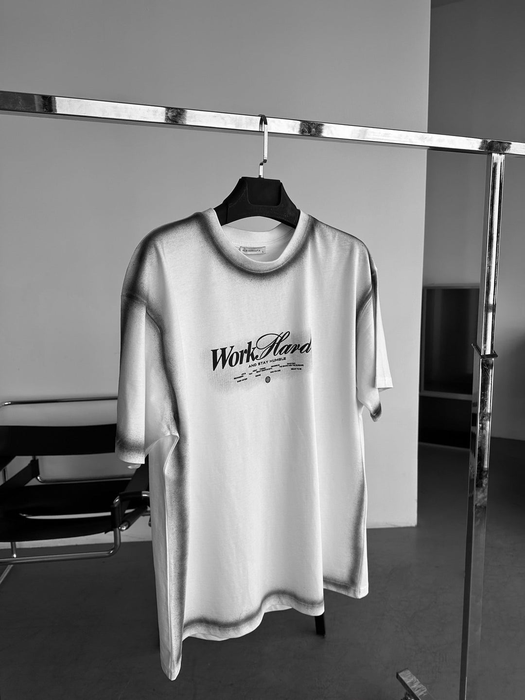 Oversize Skuggad Arbete Hårt T-shirt - Ecru