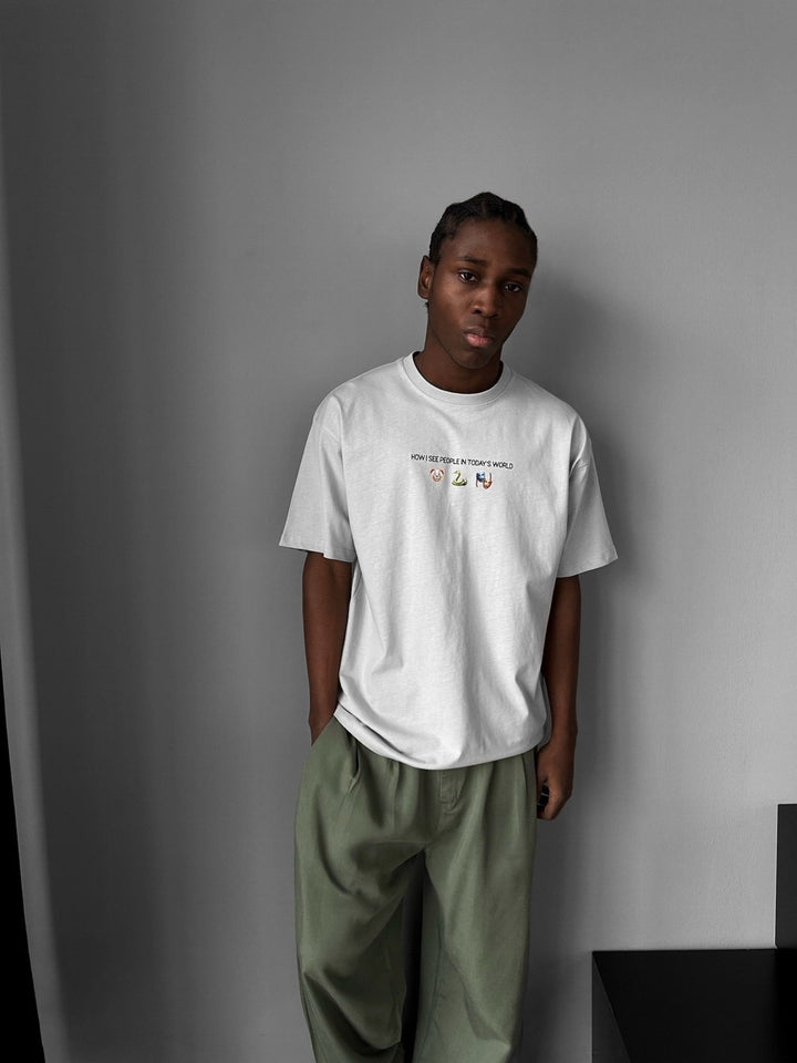 Oversize "Dagens Värld" T-shirt - Grå