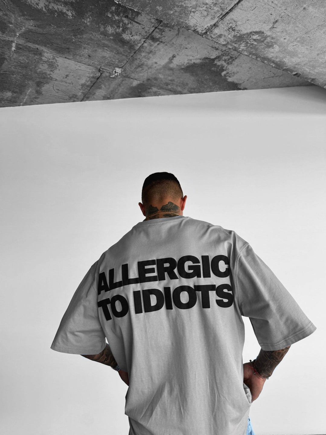 Överdimensionerad Statement T-shirt - Grå