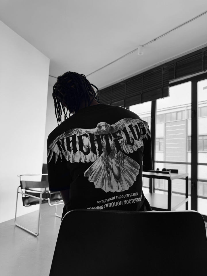 Oversize "Nachtflug" T-shirt - Svart