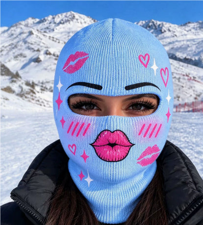 Stickad balaclava med glatt tryck
