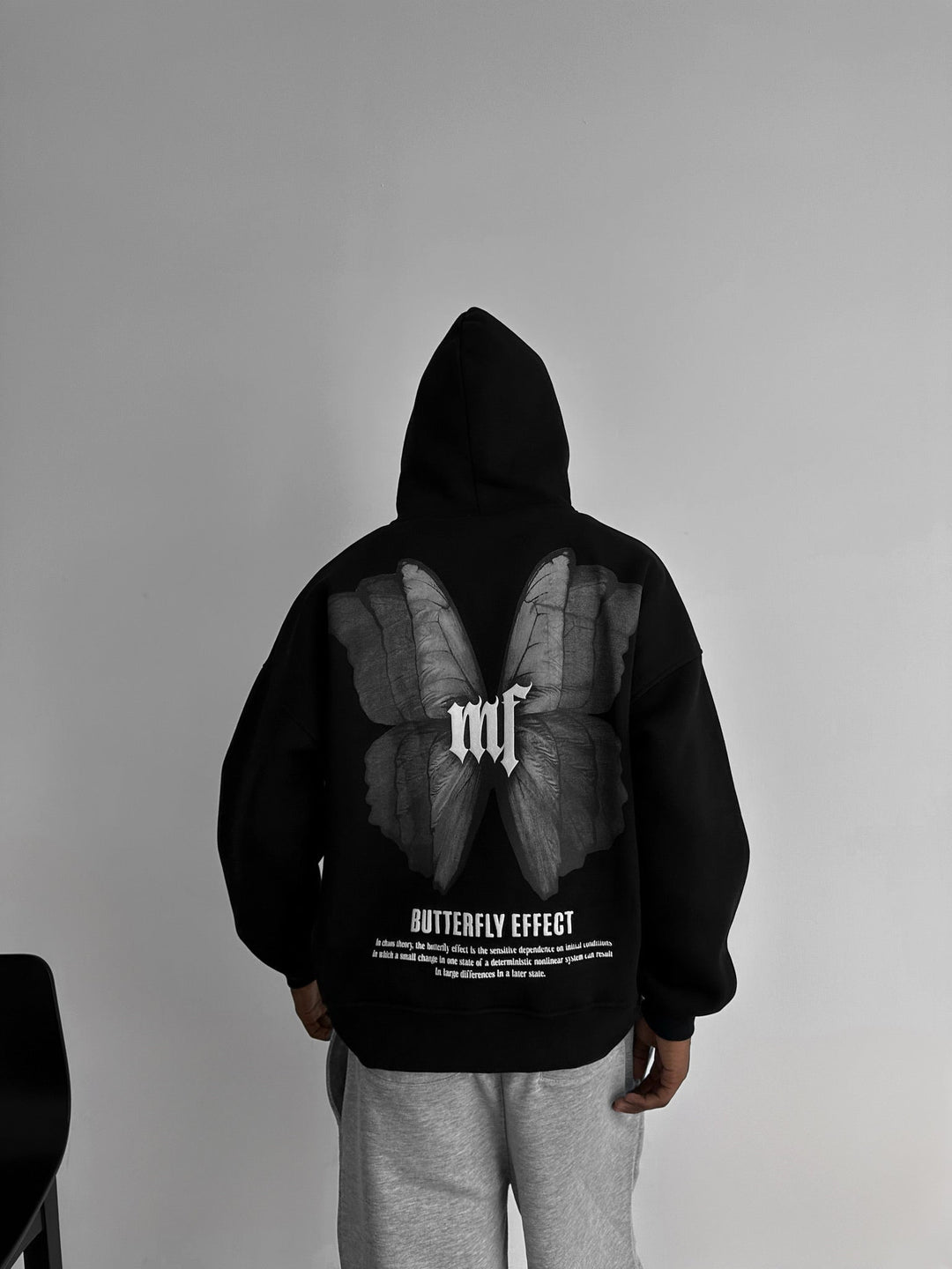 Överdimensionerad Butterfly Effect Hoodie - Svart och Antracit