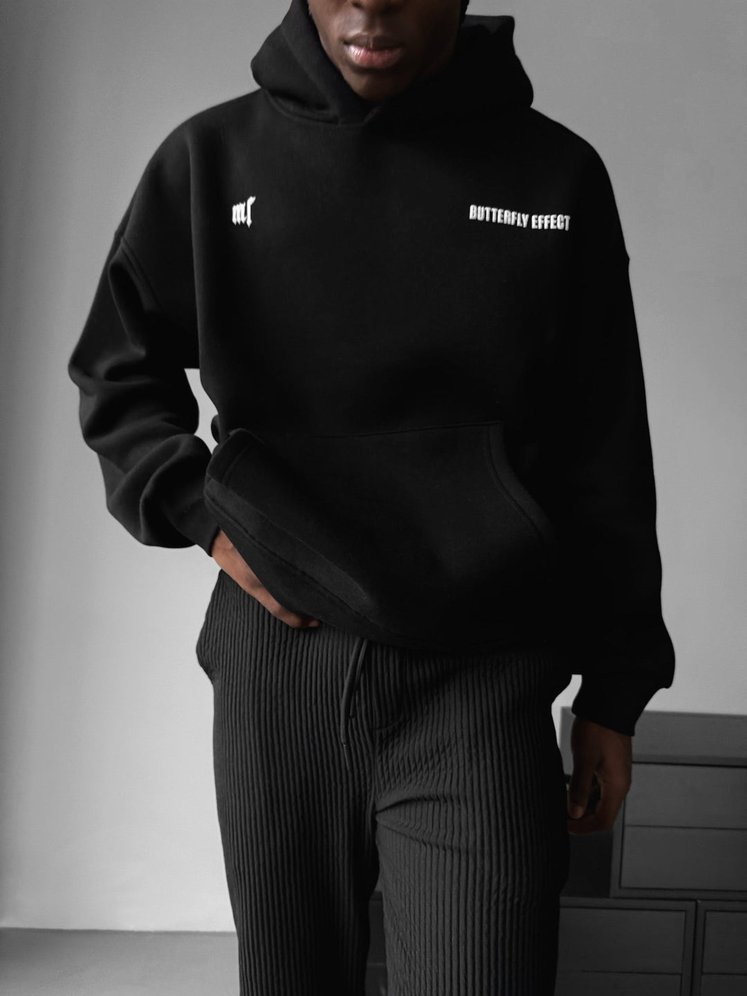 Oversized Butterfly Effect Hoodie - Svart