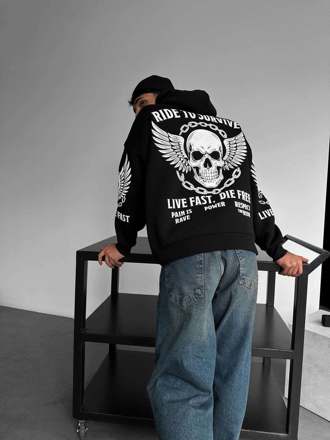 Oversize Ride to Survive Hoodie - Svart