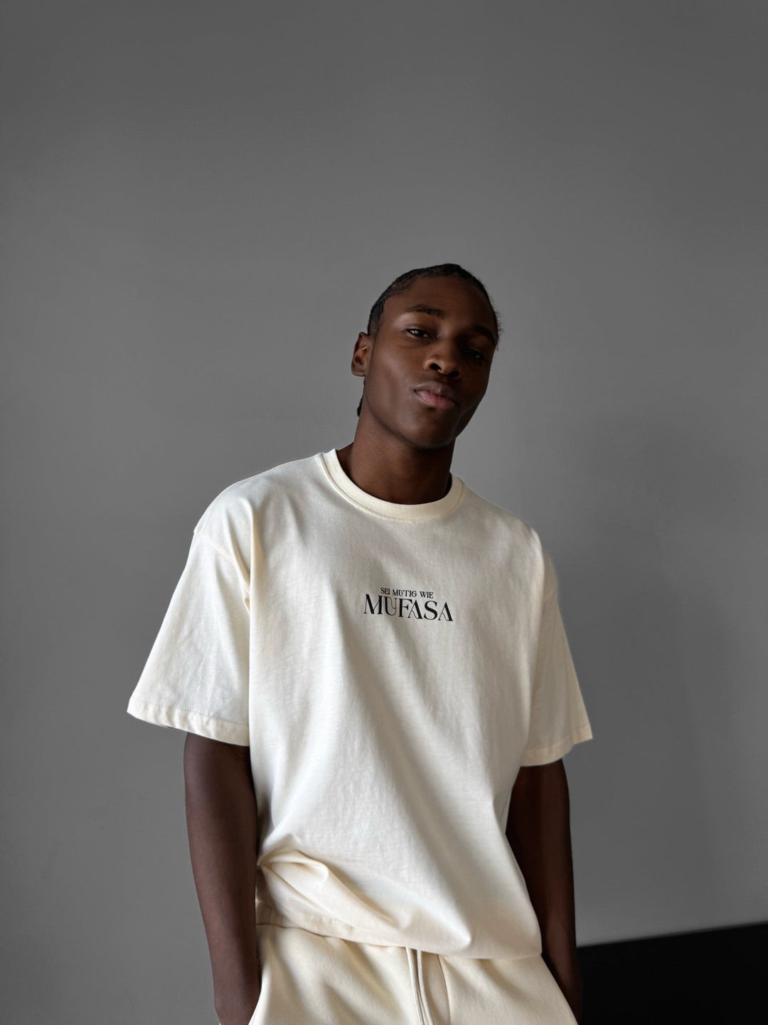 Oversize Lejon T-Shirt - Antik Vit