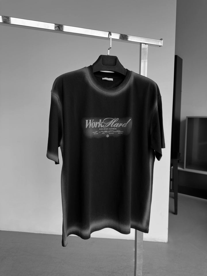 Oversize Skuggad Arbete Hårt T-shirt - Svart