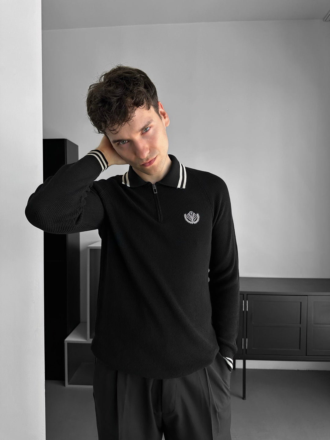 Slim Fit Halvdragning Broderad Polo Tröja - Svart