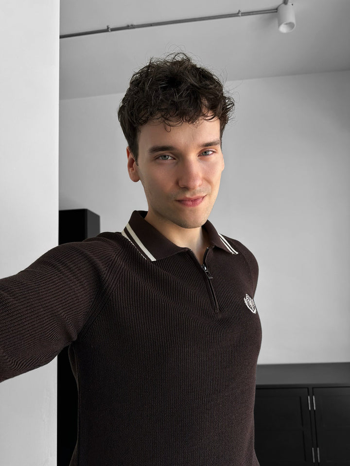 Slim Fit Halvdraget Broderat Polo Tröja - Mörkbrun