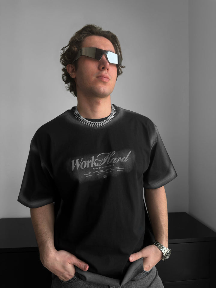 Oversize Skuggad Arbete Hårt T-shirt - Svart