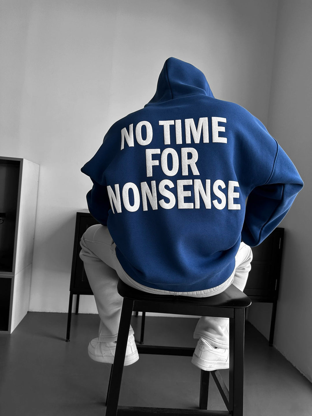 Oversize “Ingen tid för nonsens” Hoodie - Navy Peony
