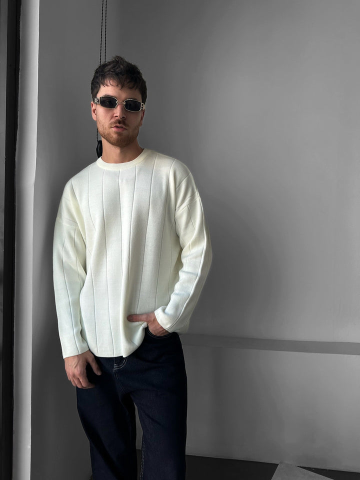 Oversize Lines Stickad Sweatshirt - Ecru
