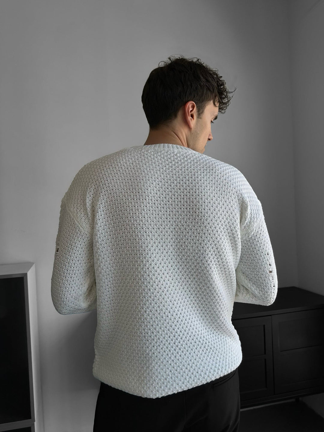 Regular Fit Textured Torn Sweater - Vit