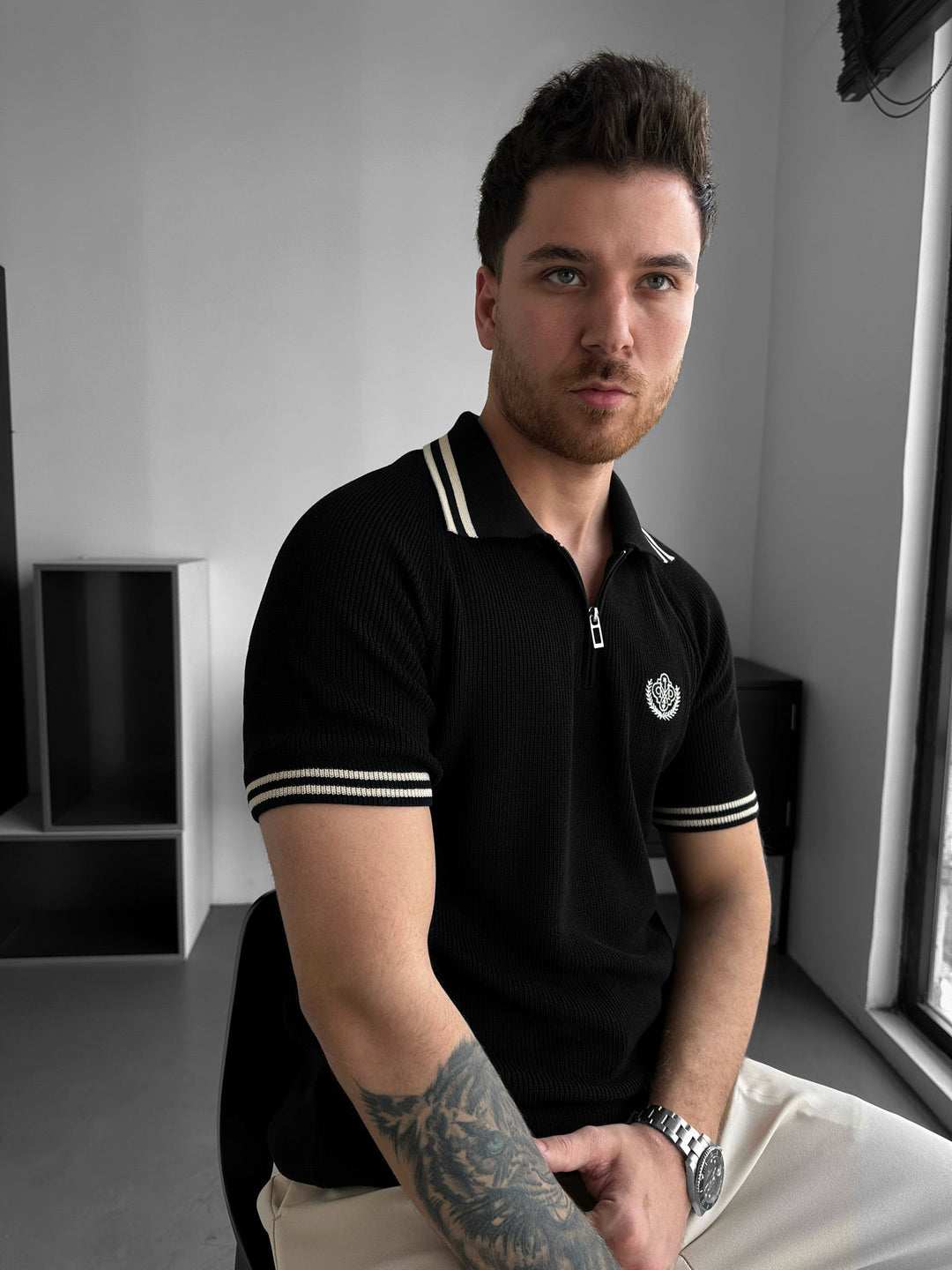 Slim Fit Halv-Zip Broderad Polo T-shirt - Svart
