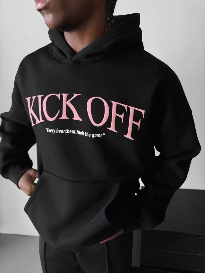 Oversize "KICK OFF" Hoodie - Svart