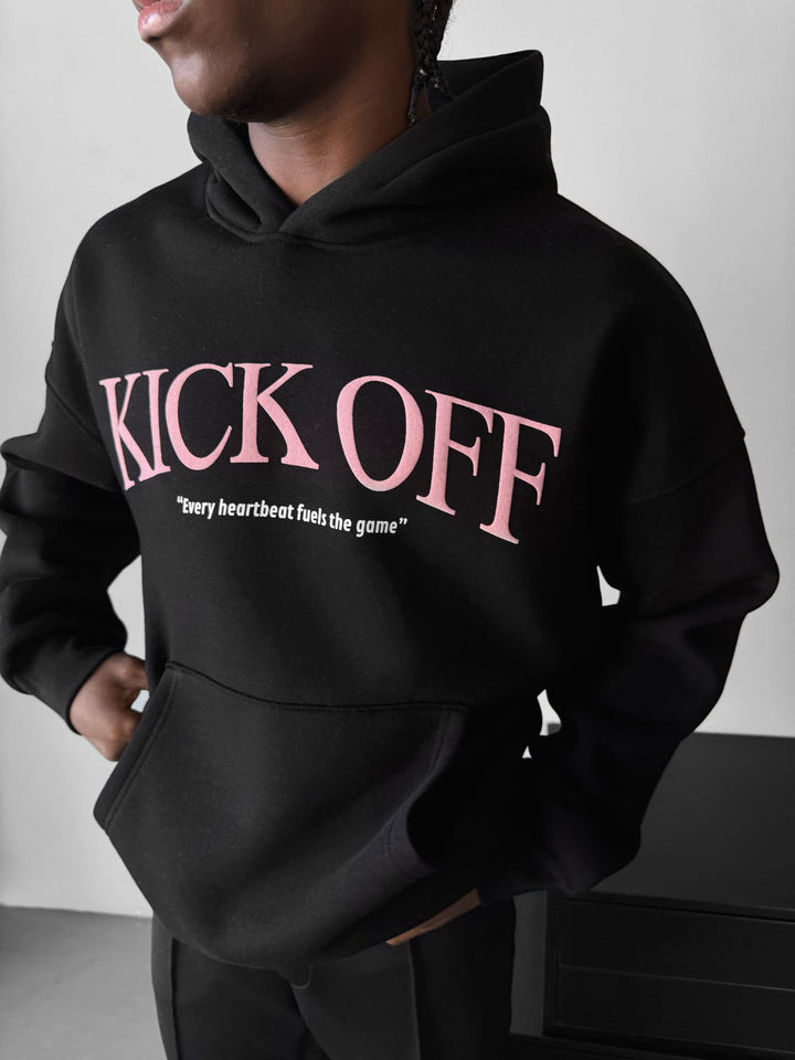 Oversize "KICK OFF" Hoodie - Svart