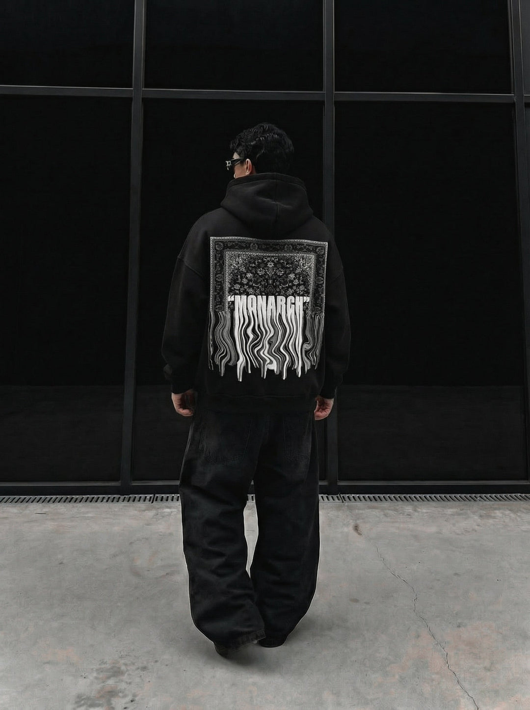 Oversize Monarch Hoodie - Svart och Vit