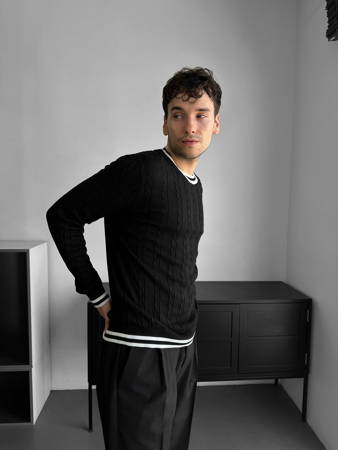 Regular Fit Braid Knit Sweater - Svart