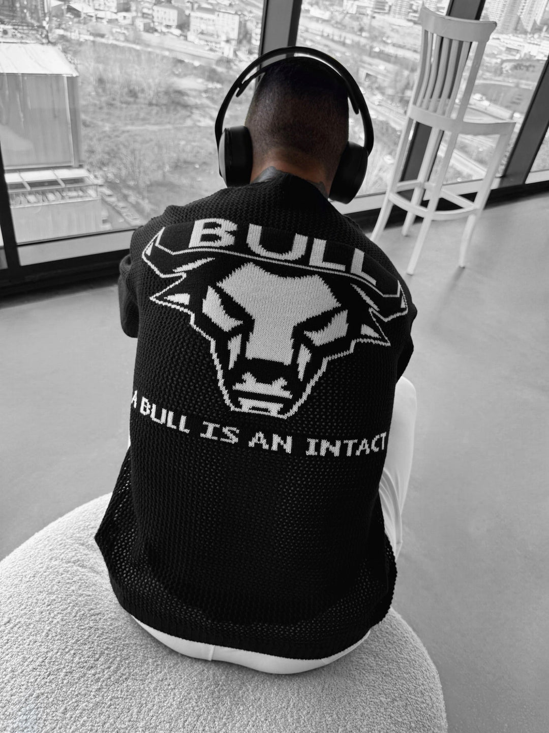 Överdimensionerad Bull Stickad T-shirt - Svart