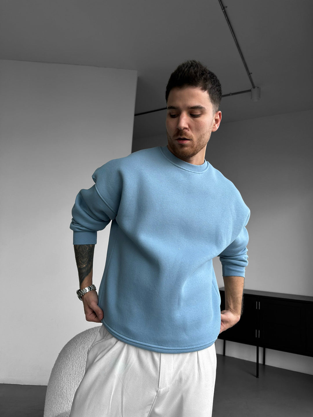 Oversize Basic Tröja - Blekt Denim