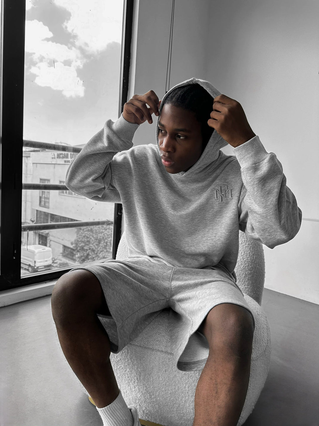 Loose Fit ‘MF’ Hoodie - Grå Melange