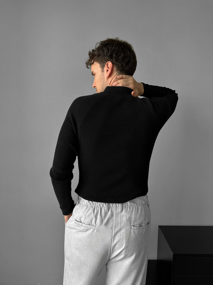 Slim Fit Stickad Tröja - Svart