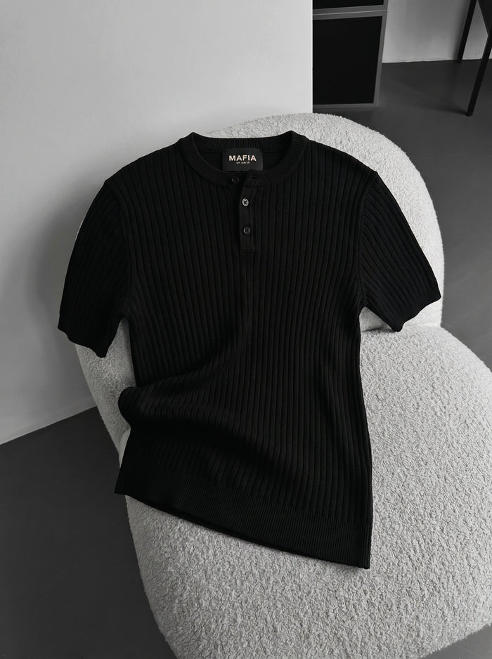 Slim Fit Knappstickad T-shirt - Svart