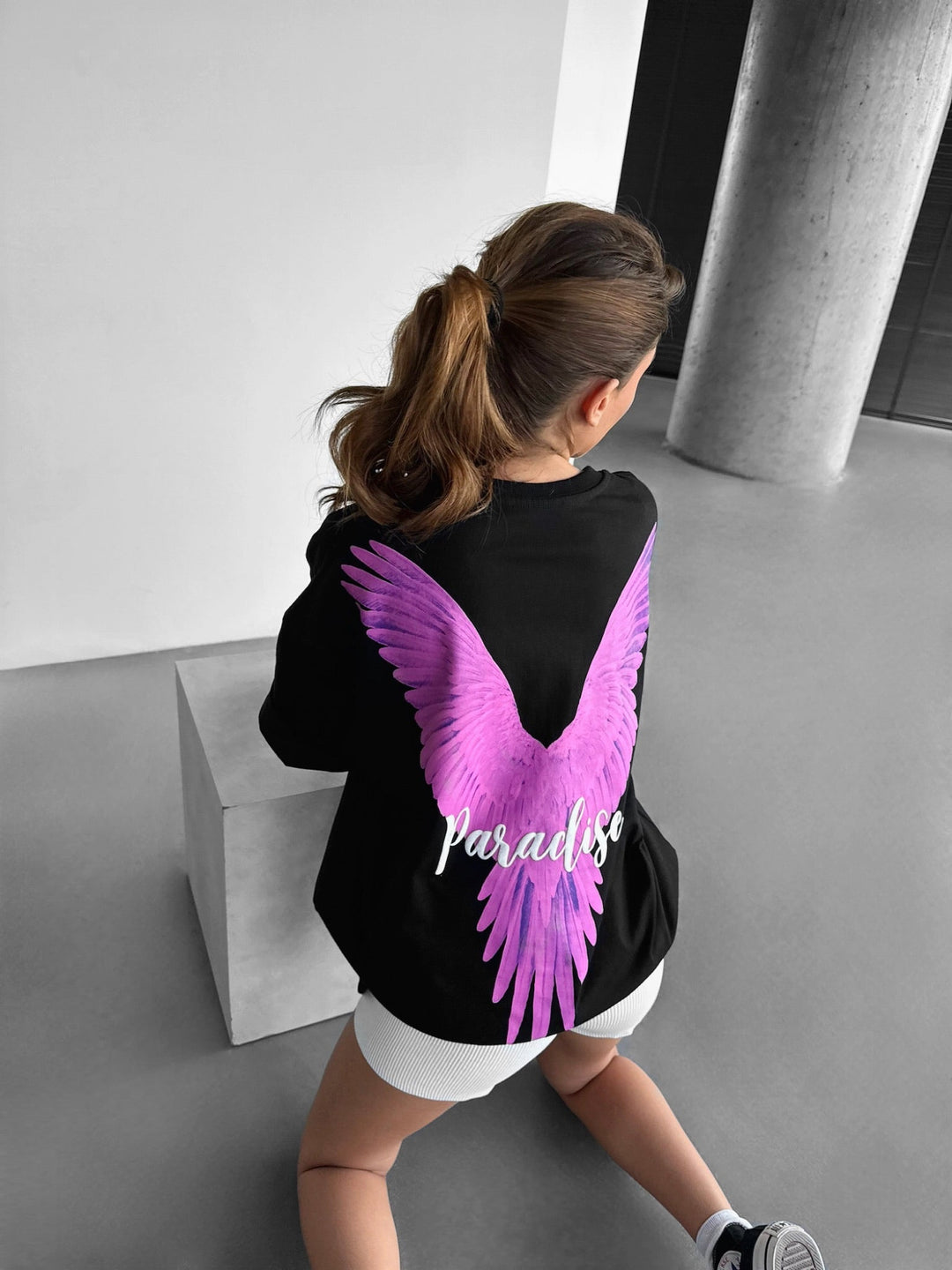 Oversize Papegoja Paradis T-shirt - Svart och Rosa
