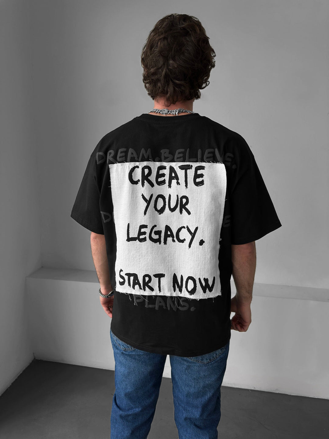 Oversize Legacy T-shirt - Svart