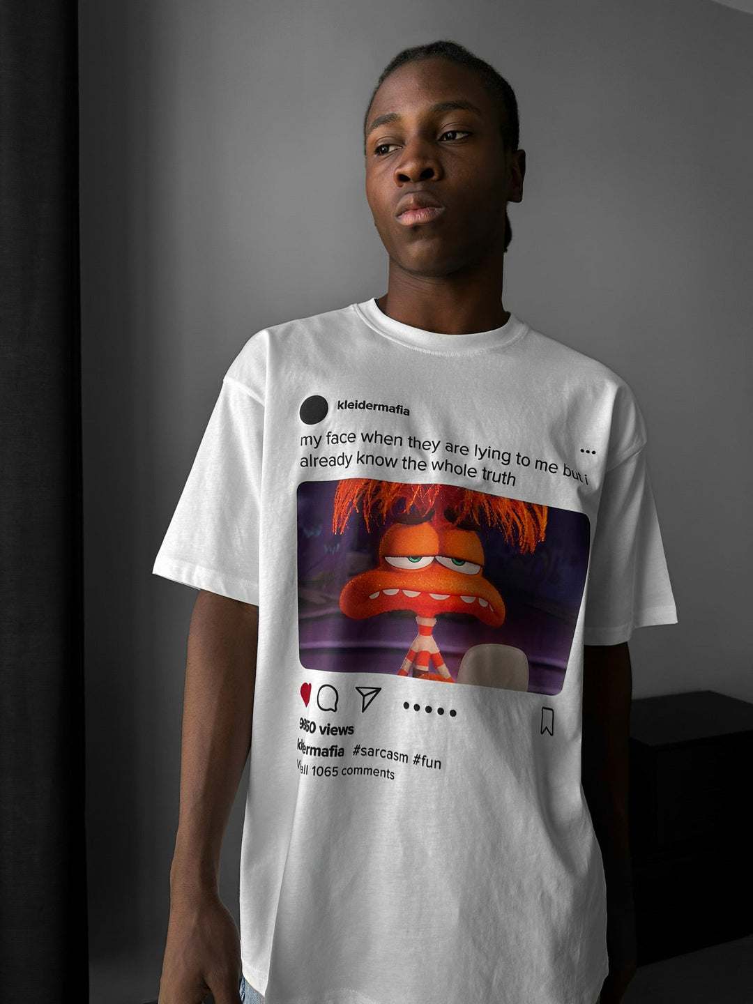 Oversize Sarcasm Post T-shirt - Ecru