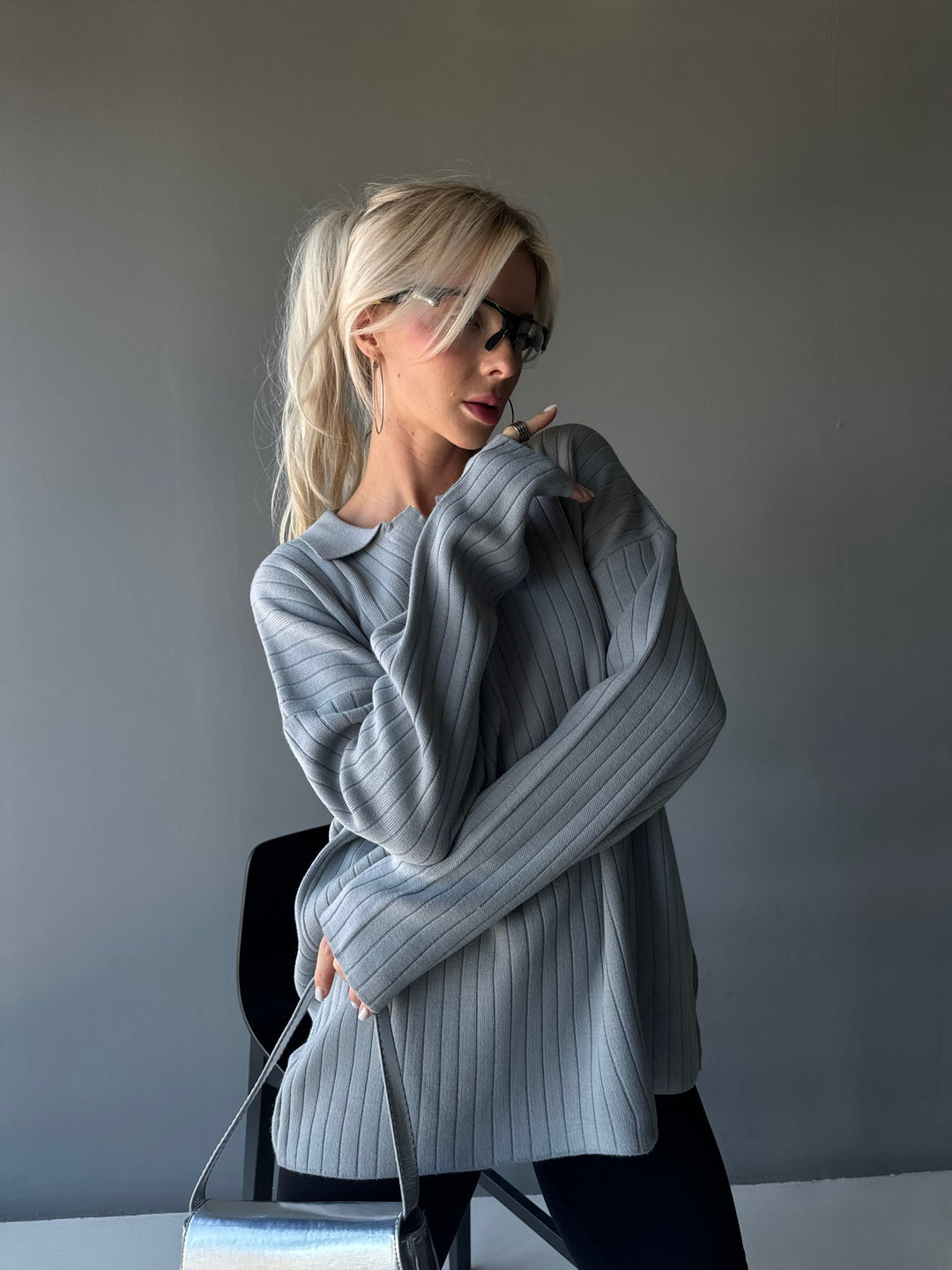 Oversize Vid Ribbad Långärmad Stickad Polo Sweatshirt - Grå