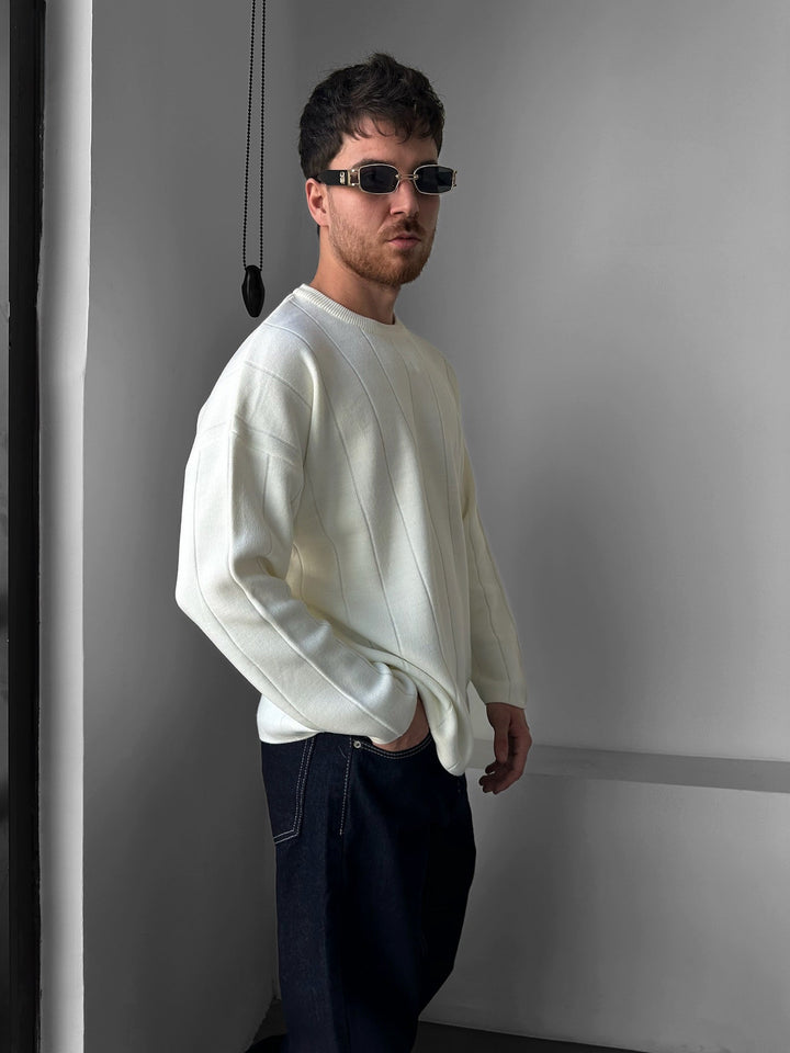 Oversize Lines Stickad Sweatshirt - Ecru