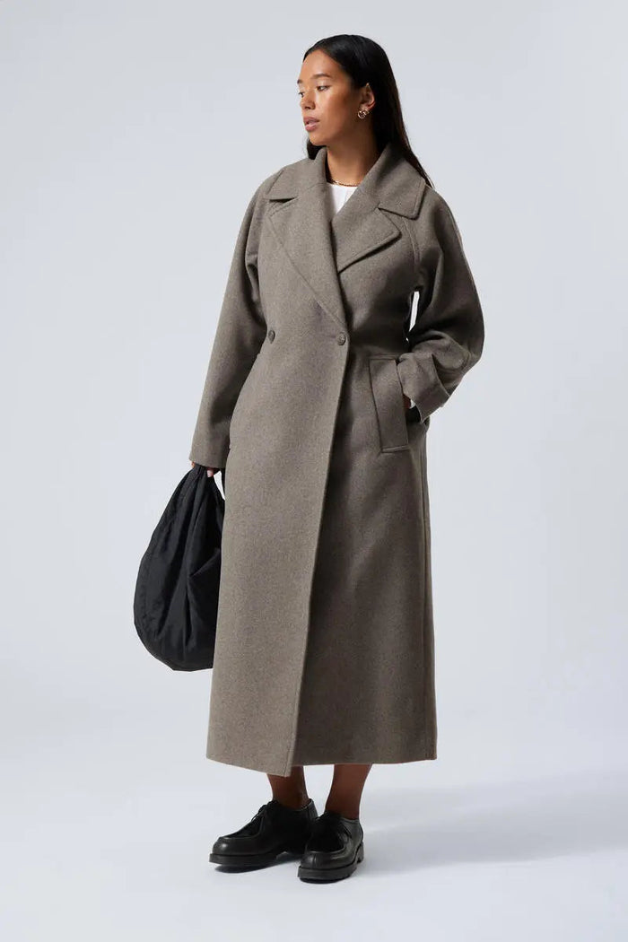 Dam Oversized Yllerock med Bälte och Krage