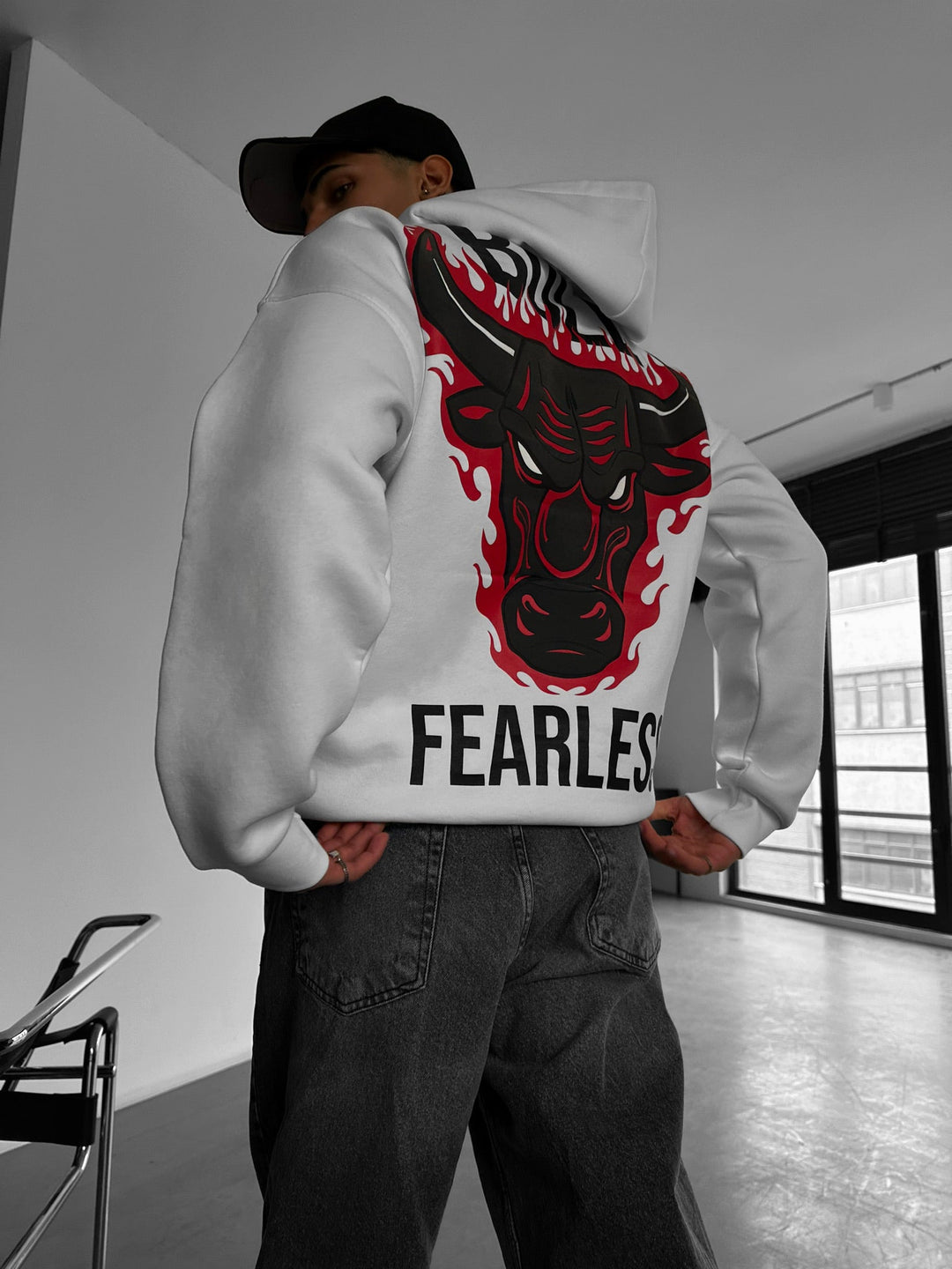 Oversize Bull Fearless Hoodie - Vit