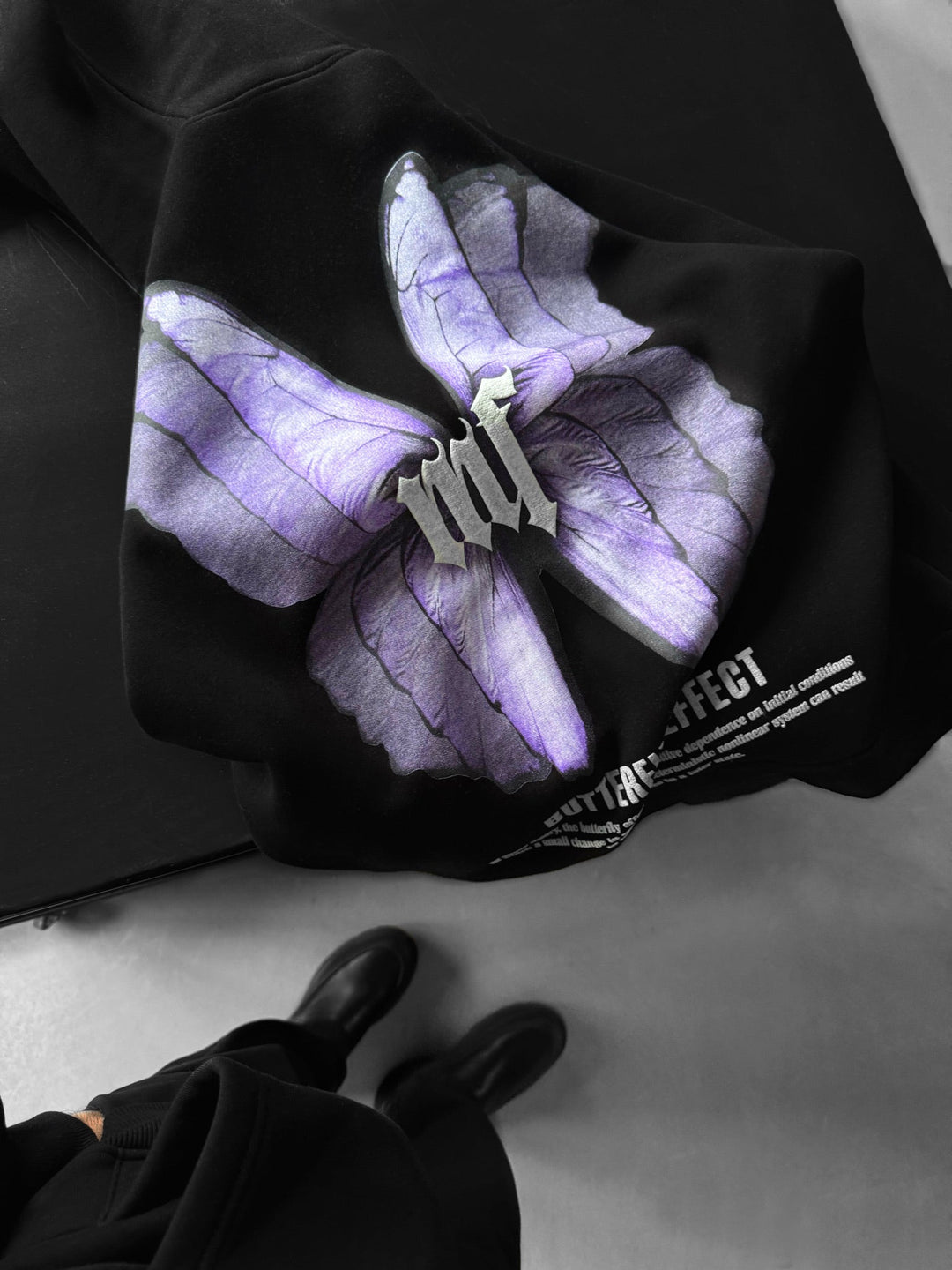 Oversized Butterfly Effect Hoodie - Svart