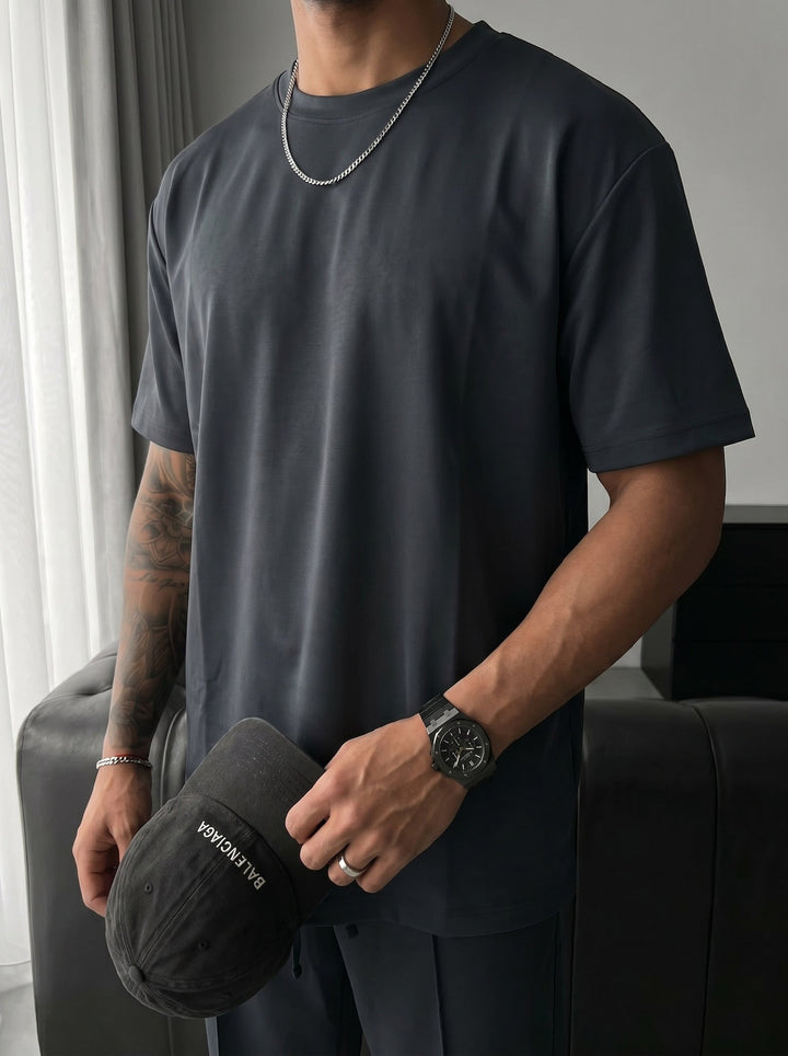 Loose Fit Basic T-shirt - Stormigt Väder