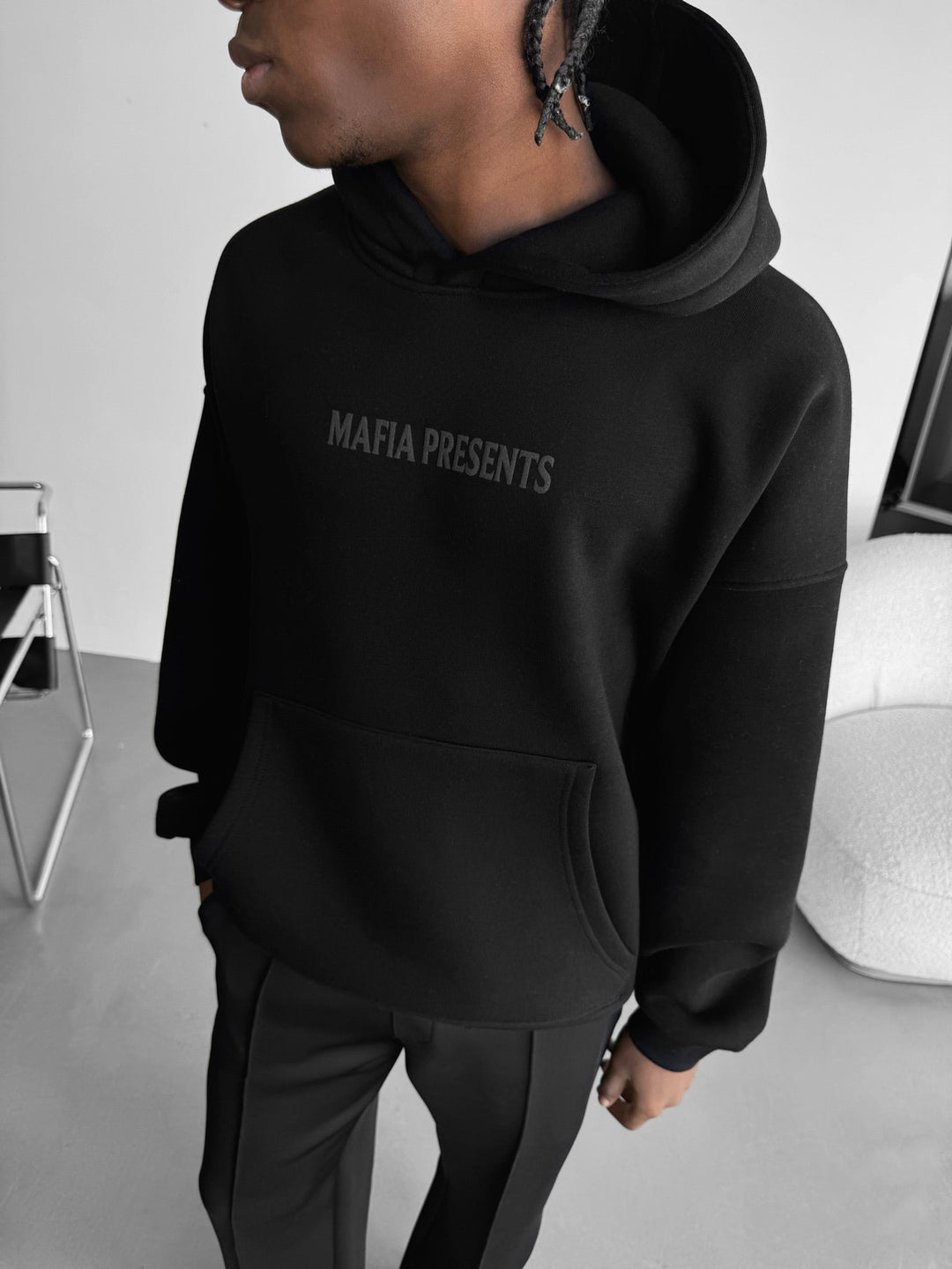 Oversize Creatures Hoodie - Svart
