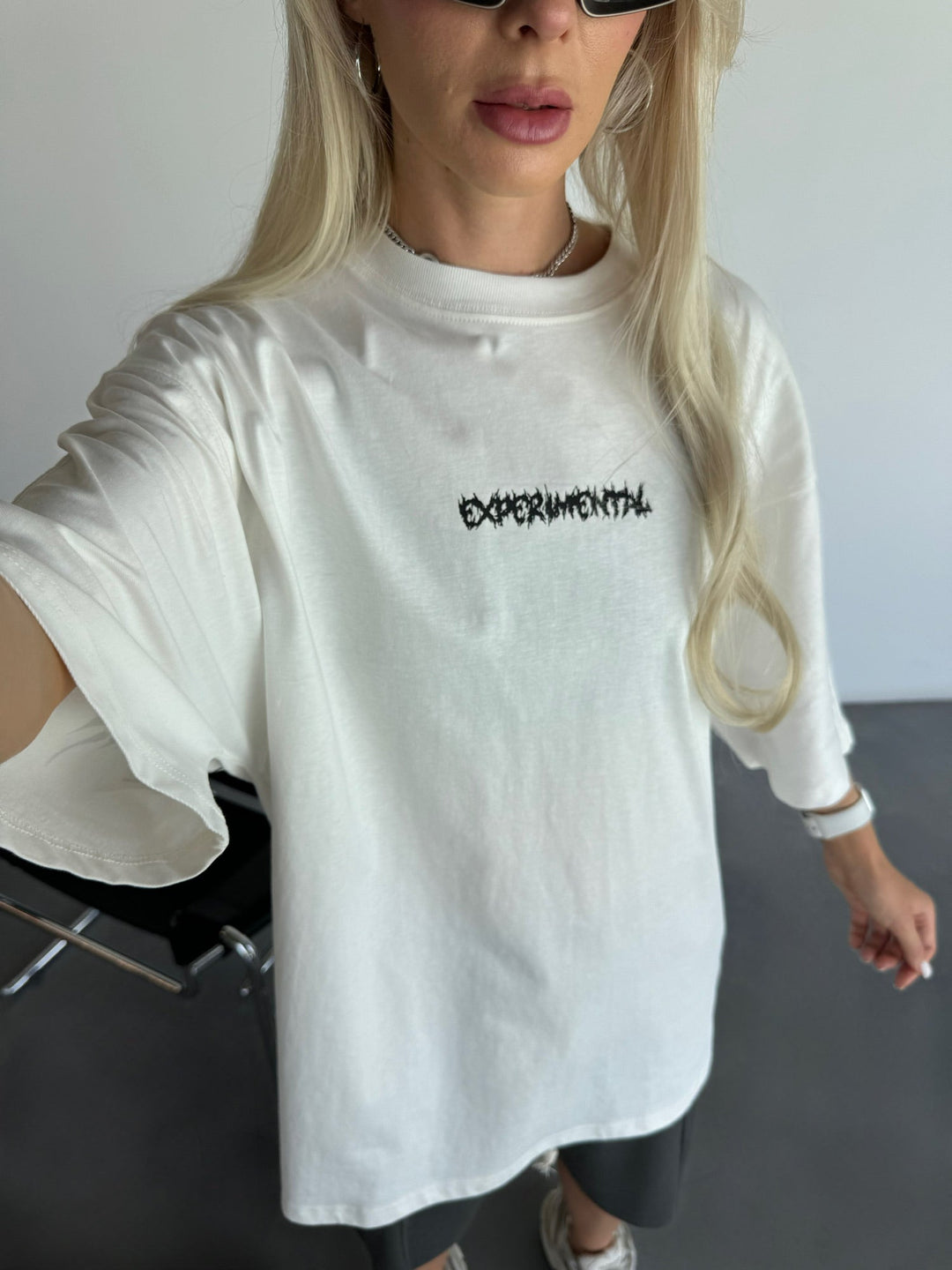 Oversize Experimentell T-Shirt - Ecru