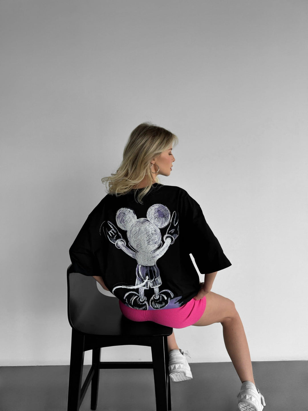 Oversize Mus T-shirt - Svart och Lila