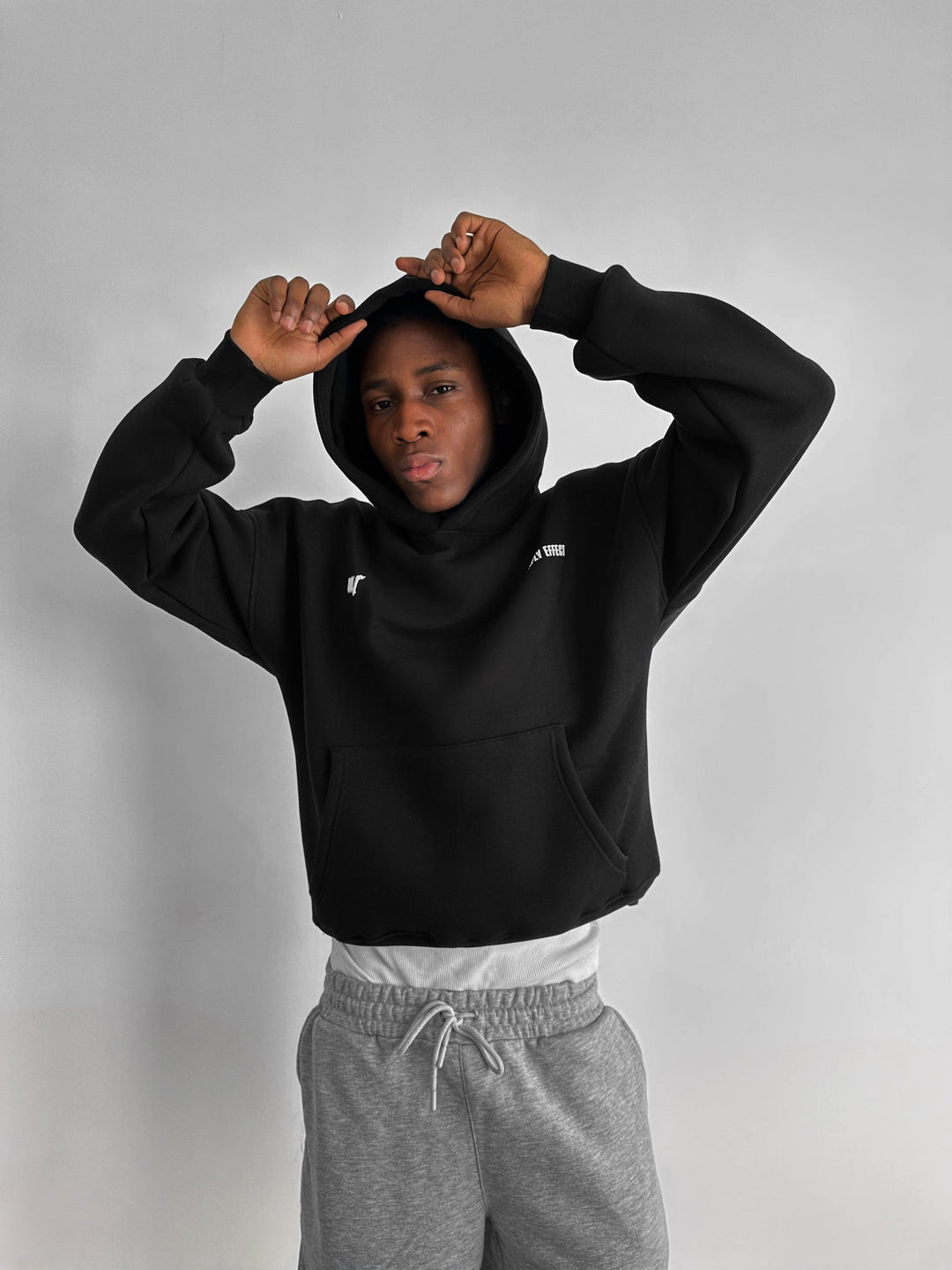 Överdimensionerad Butterfly Effect Hoodie - Svart och Antracit