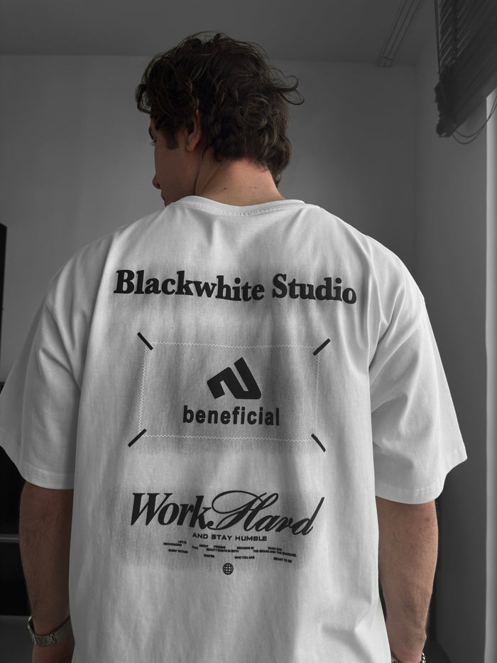 Oversize Fördelaktig T-shirt - Ecru