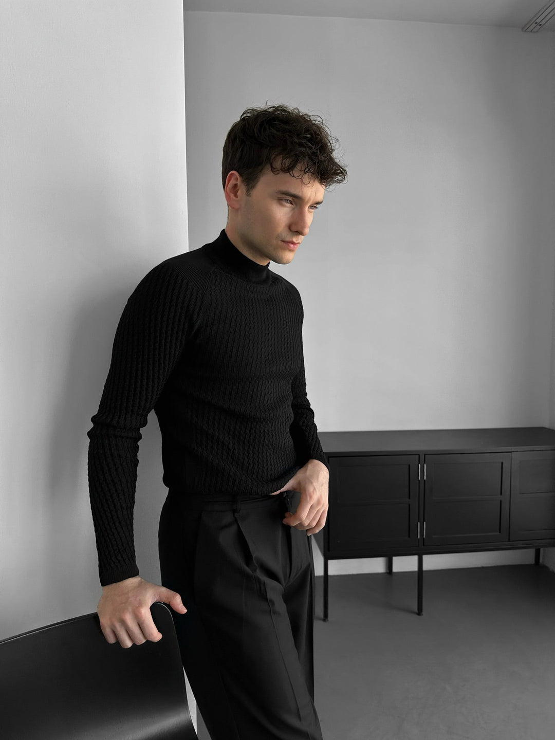 Slim Fit Mock Neck Stickad Tröja - Svart