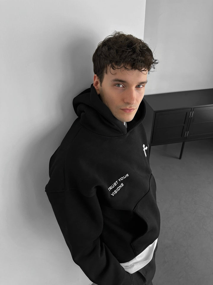 Oversize Cross Hoodie - Svart