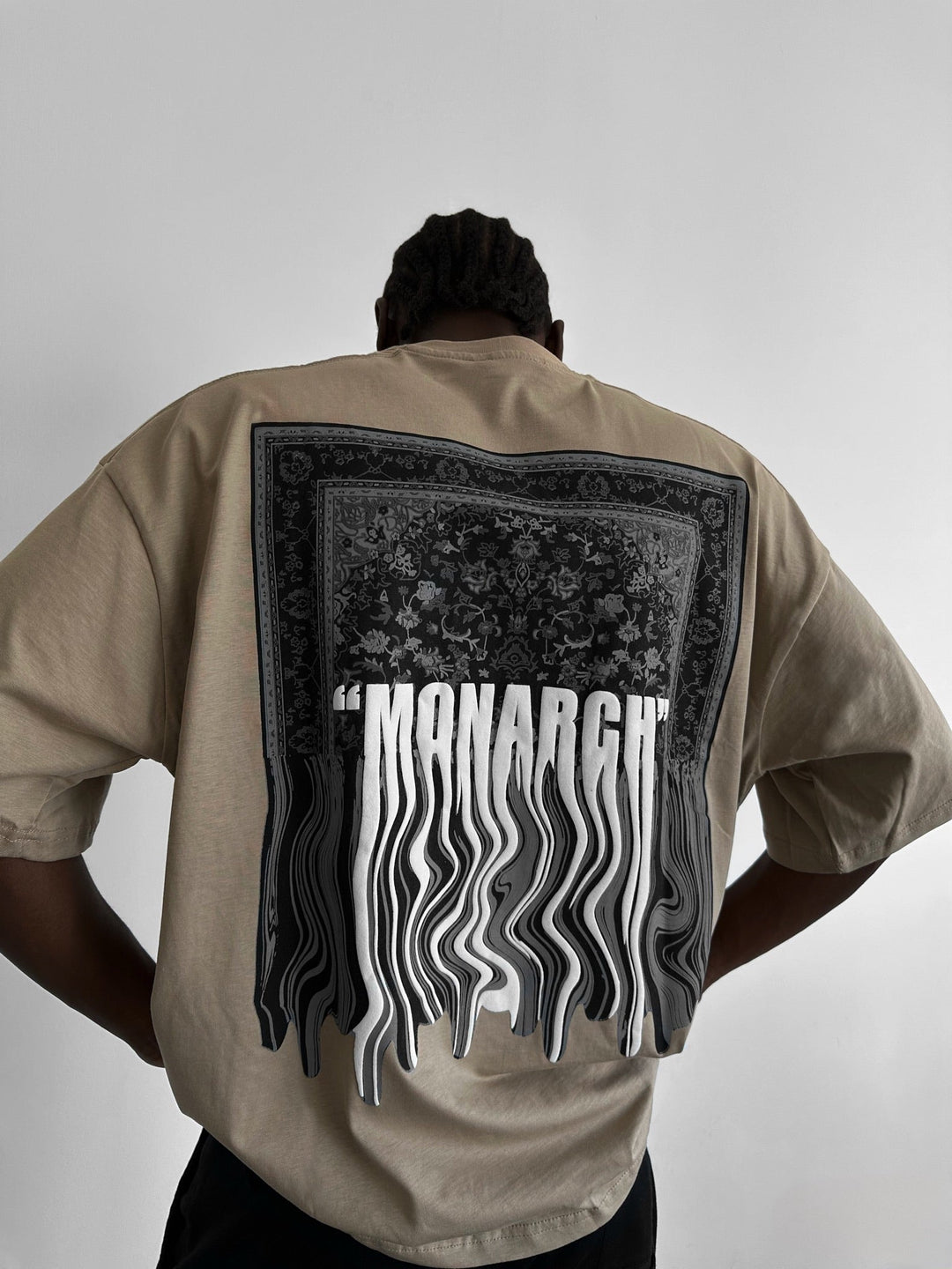 Oversize Monarch T-Shirt - Beige