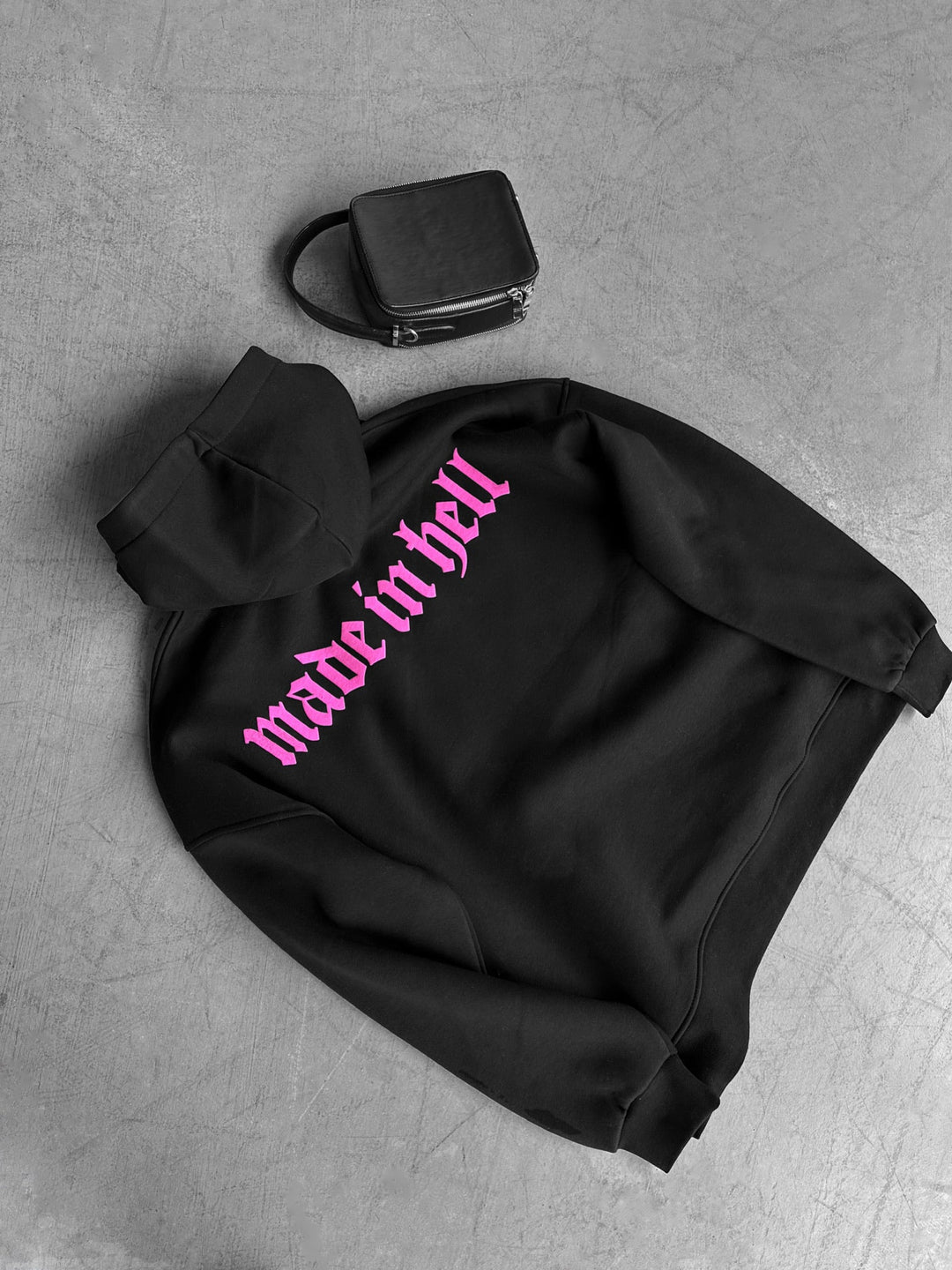 Oversize Made in Hell Hoodie - Svart och Lila