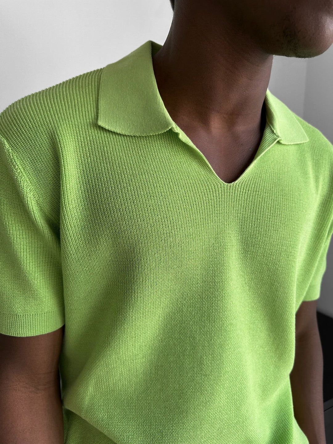 Lös passform finstickad krage T-shirt - Ljusgrön