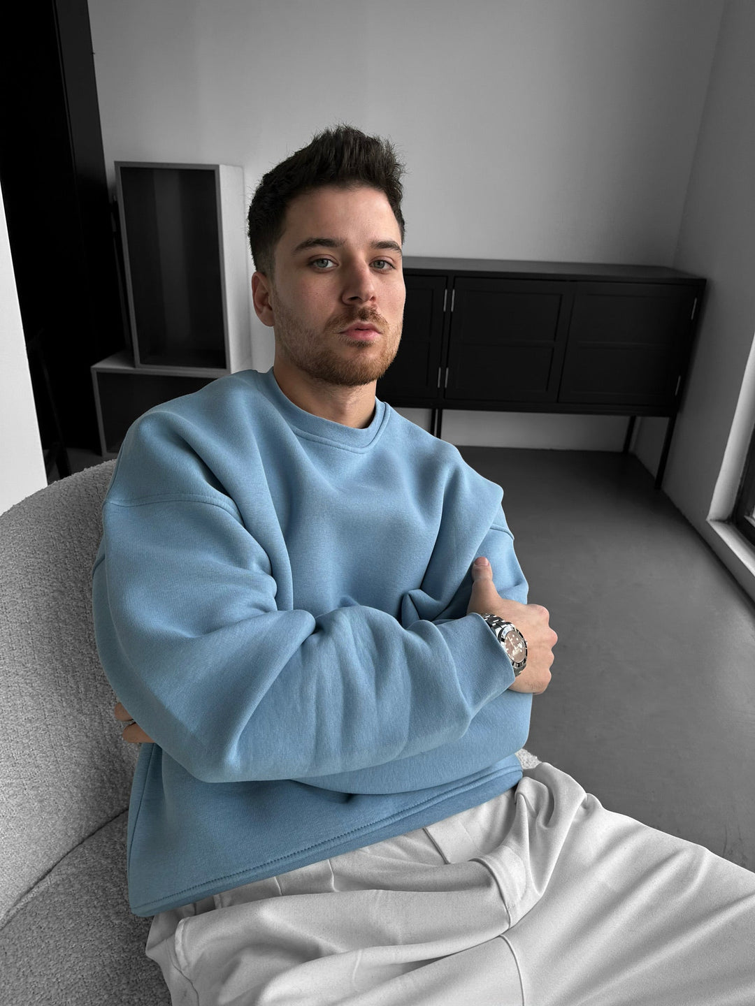 Oversize Basic Tröja - Blekt Denim