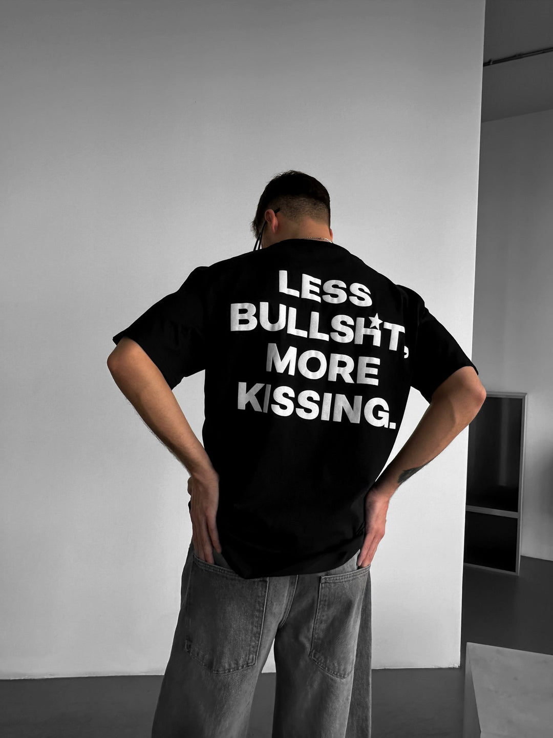 Överdimensionerad Kysst T-shirt - Svart