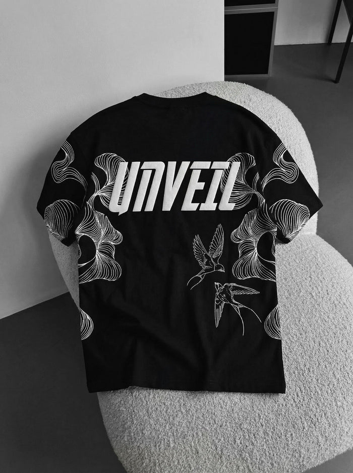 Oversize 'Unveil' T-shirt - Svart